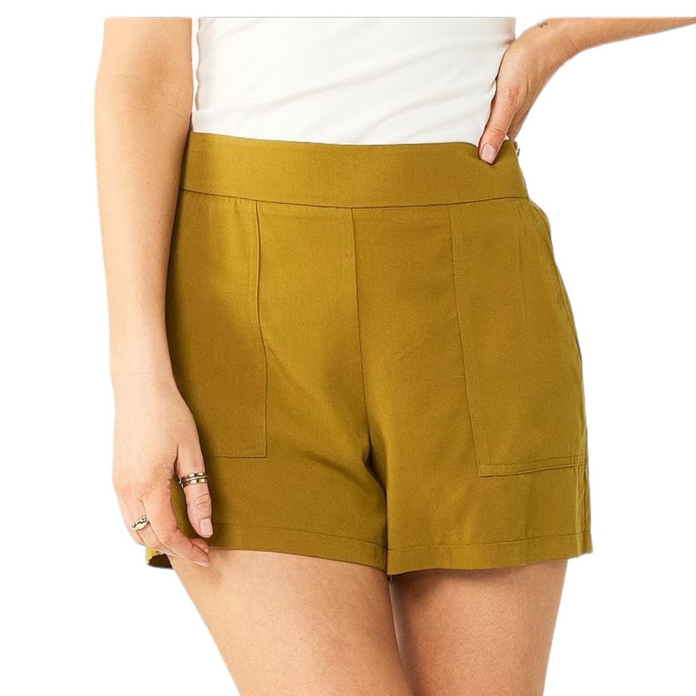 Nine West Patch Pocket Mid-Rise Shorts, Size: XL, Green NWT